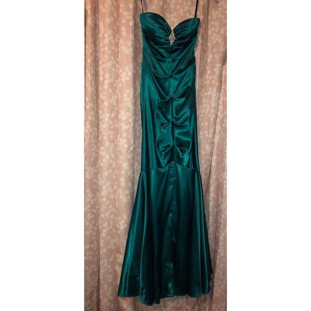 Teal Mermaid Style Prom Dress; 2P
